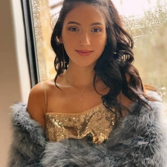 chloecrad